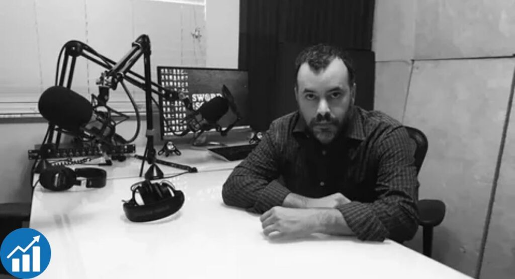 Mike Boudet Physical details